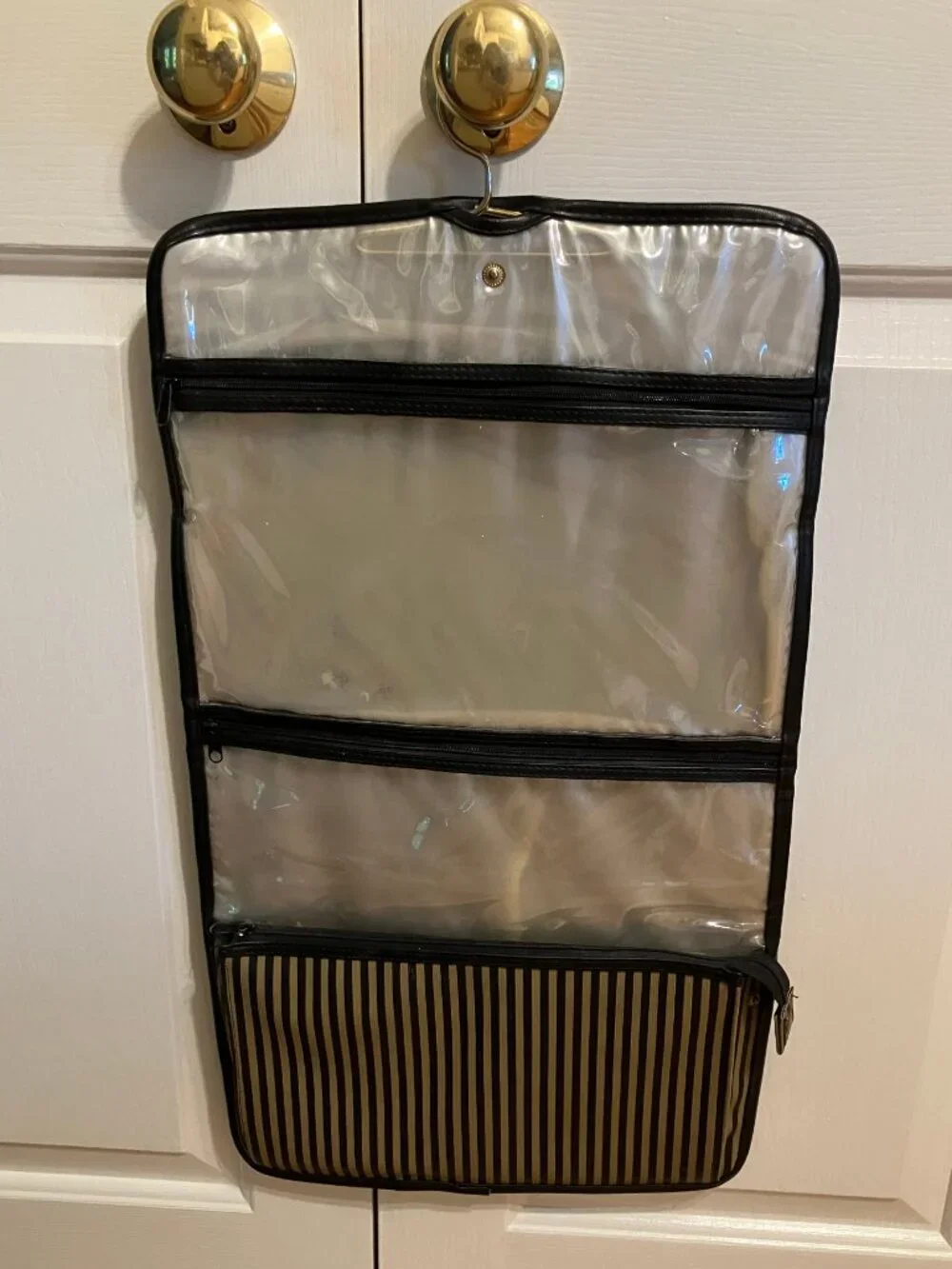 Jones New York VINTAGE 1990s hanging toiletry/cosmetic travel bag